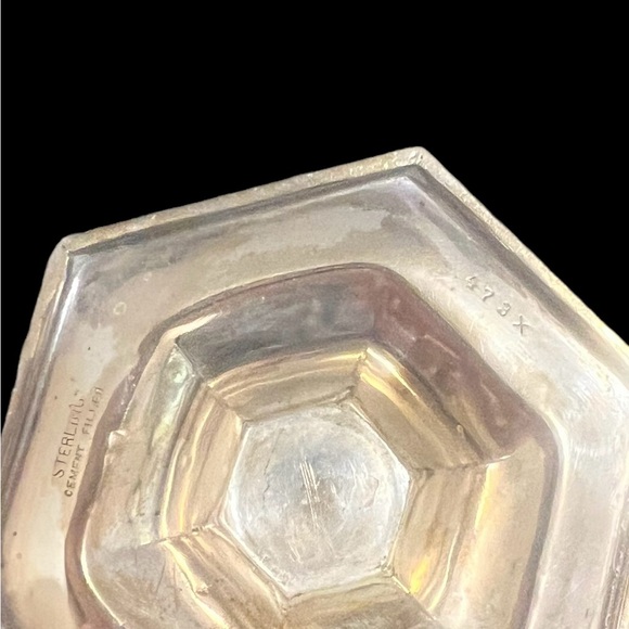 ANTIQUE TIFFANY STERLING SILVER THREE CANDLESTICKS WITH MONNOGRAM - Picture 13 of 14